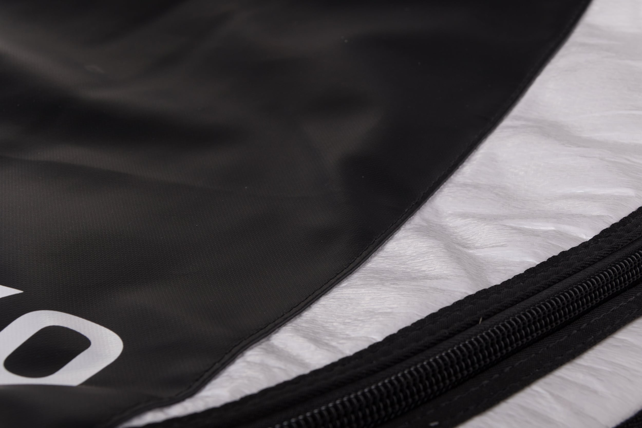 Blackline Medium Equipment Carry Bag Travel bag Unifiber