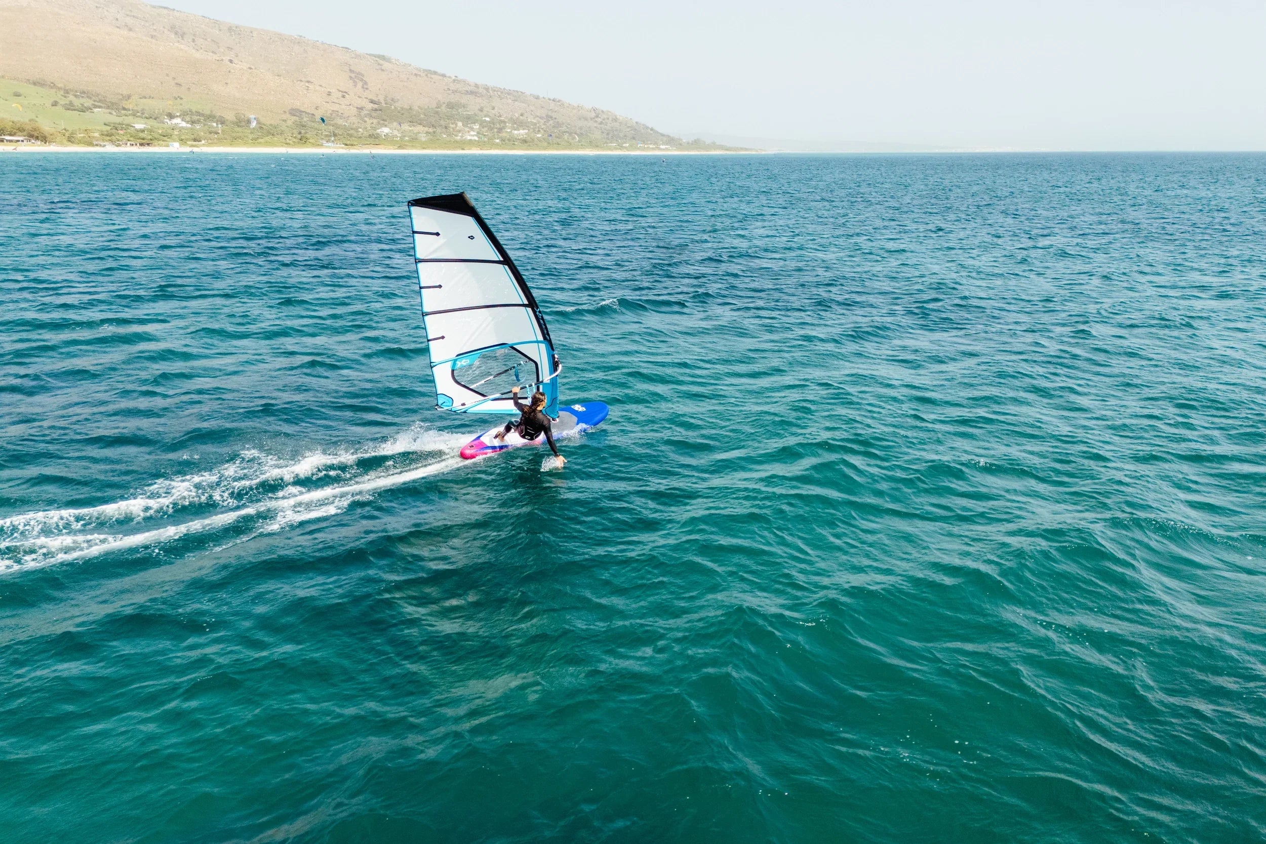 Exocet Neon HP & XO Sails Maverick Rig 5.8 — 2